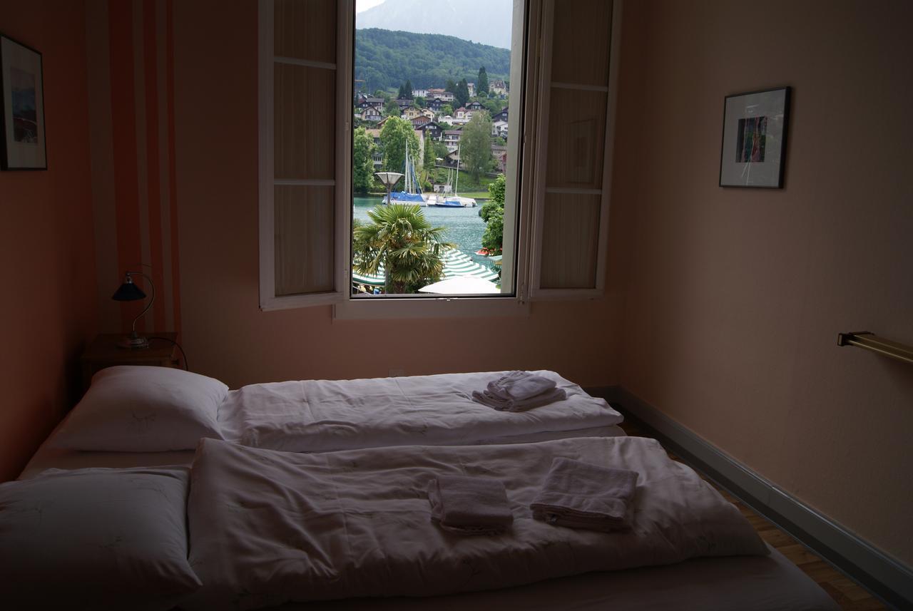 Hotel Schlosspintli Spiez Buitenkant foto